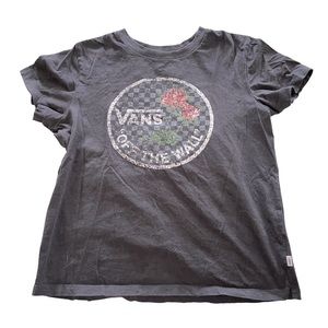 VANS Women’s short sleeve t-shirt.